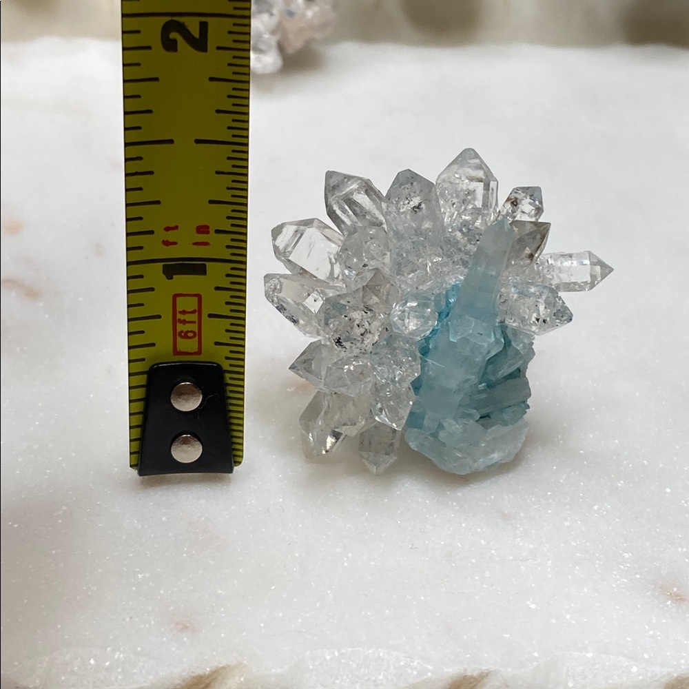 Light Blue Crystal Cluster Statement Ring - Women… - image 5